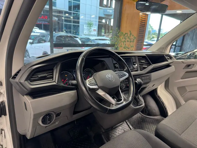 Volkswagen Transporter Camlıvan 2.0 TDI Standart Şasi Otomatik, fotoğraf 19