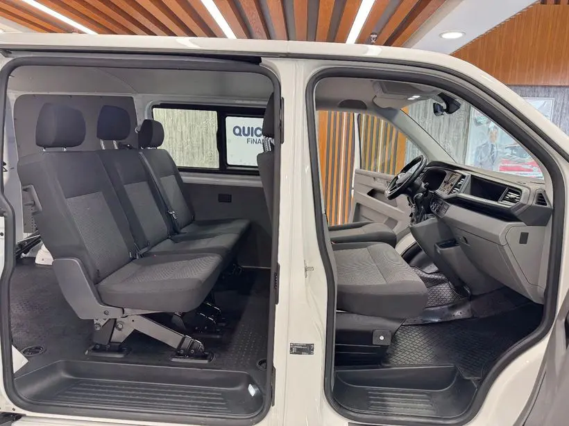 Volkswagen Transporter Camlıvan 2.0 TDI Standart Şasi Otomatik, fotoğraf 23