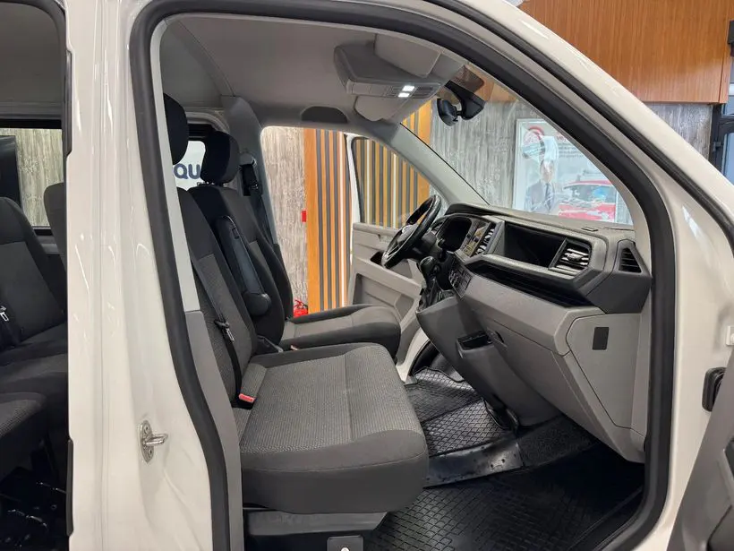 Volkswagen Transporter Camlıvan 2.0 TDI Standart Şasi Otomatik, fotoğraf 24