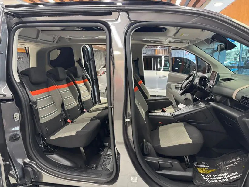 Citroen Berlingo 1.5 BlueHDI Shine Bold EAT8, fotoğraf 18
