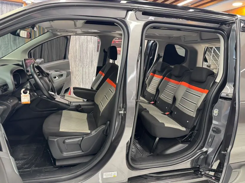 Citroen Berlingo 1.5 BlueHDI Shine Bold EAT8, fotoğraf 26