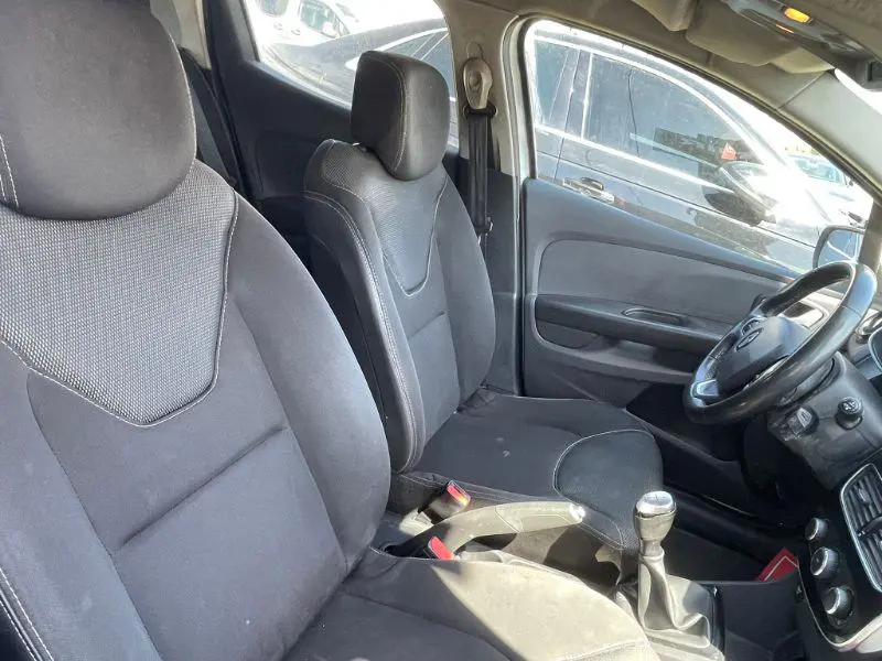 Renault Clio HB Touch 1.5 DCI 90 BG, fotoğraf 3