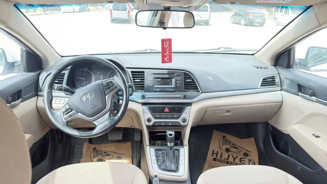 Hyundai Elantra 1.6 Crdi Style Plus DCT, fotoğraf 7
