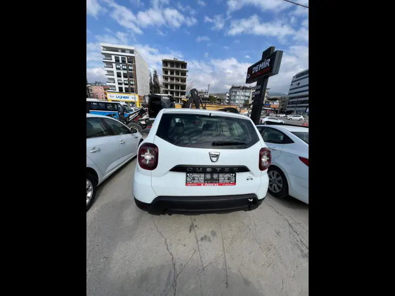 Dacia Duster Comfort 1.5 Blue DCI 115 BG 4*4 E6D Full, fotoğraf 4