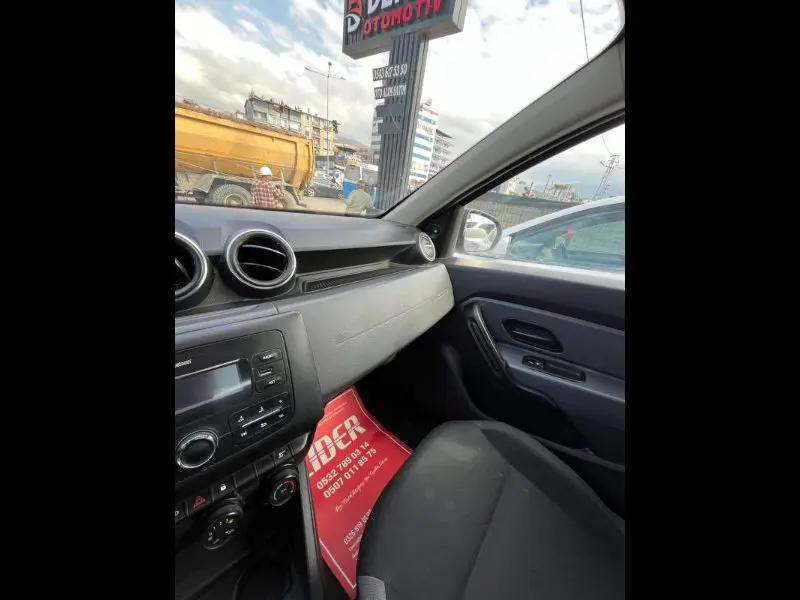 Dacia Duster Comfort 1.5 Blue DCI 115 BG 4*4 E6D Full, fotoğraf 6