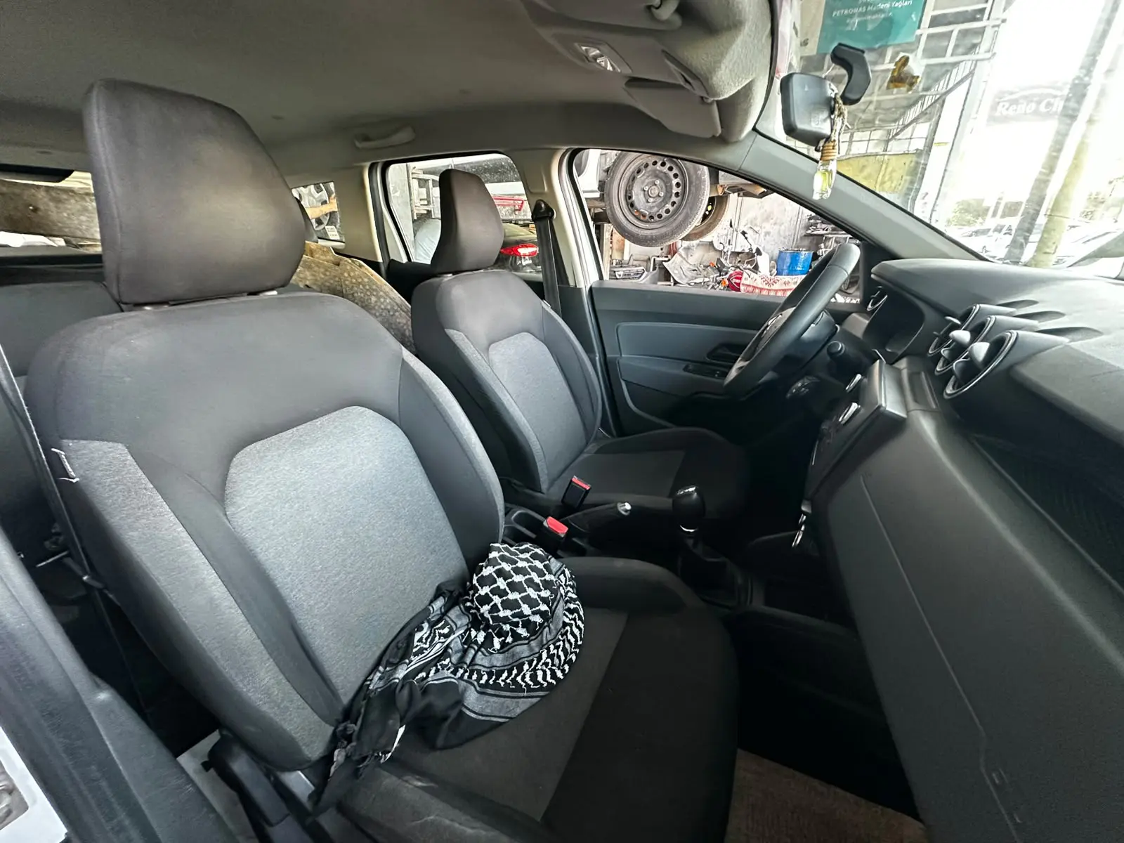 Dacia Duster Comfort 1.3 Turbo 150 BG EDC 4*2, fotoğraf 76