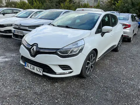 Renault Clio HB Touch 1.5 DCI EDC 90 BG