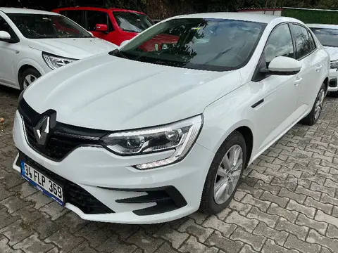 Renault Megane Sedan JOY 1.3 TCE EDC 140 BG