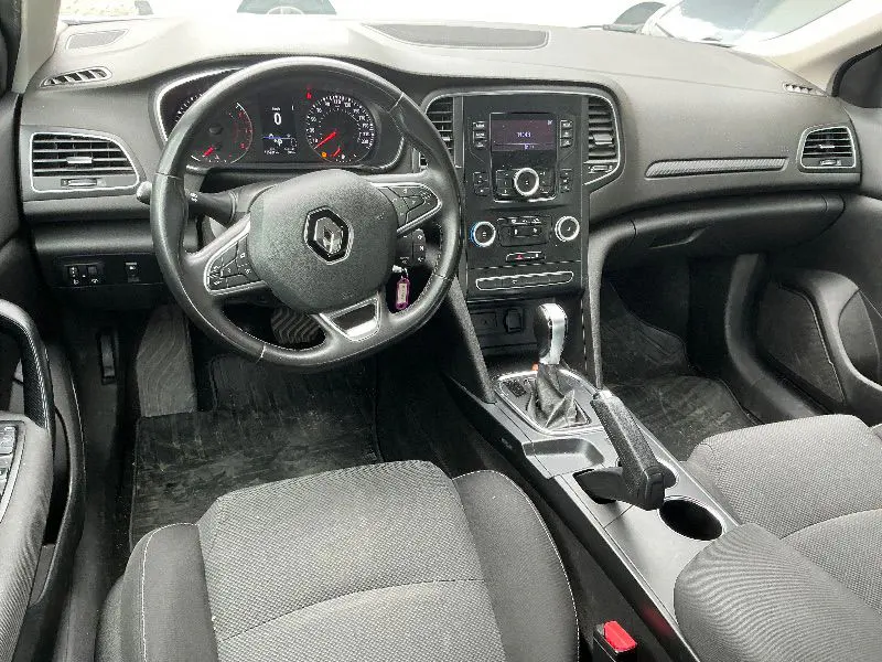 Renault Megane Sedan JOY 1.3 TCE EDC 140 BG, fotoğraf 8