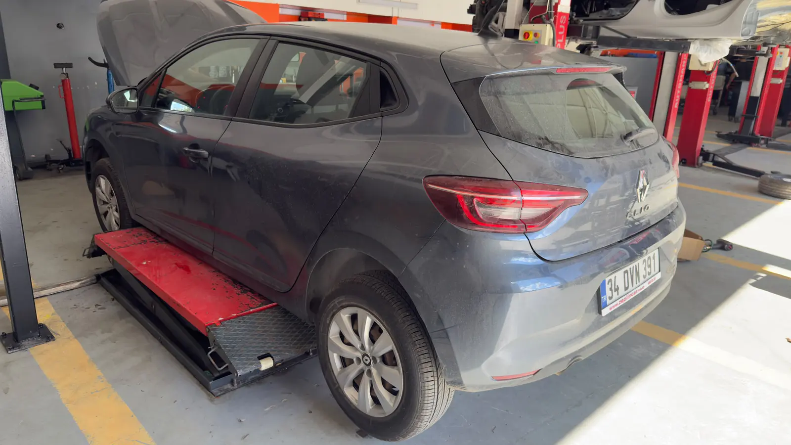Renault Clio JOY 1.0 TCE X-tronic 90 BG, fotoğraf 3