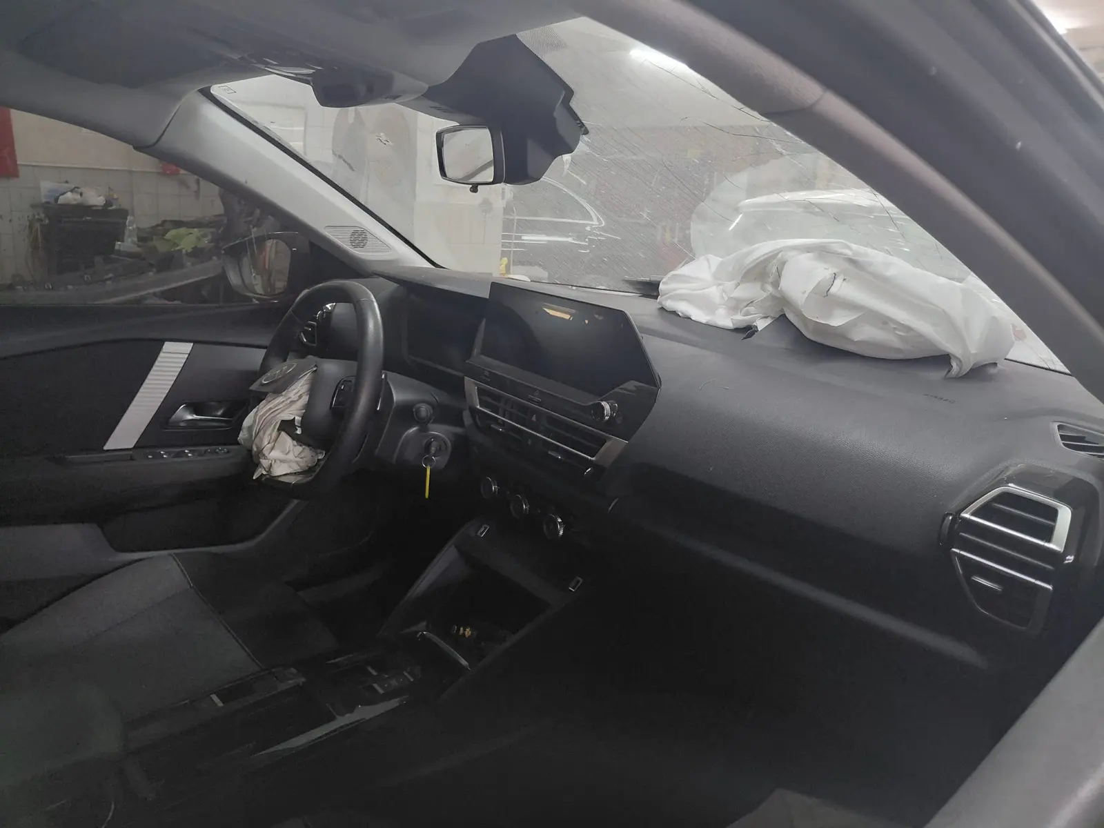 Citroen C4 X YOU 1.2 Puretech 130 EAT8, fotoğraf 13