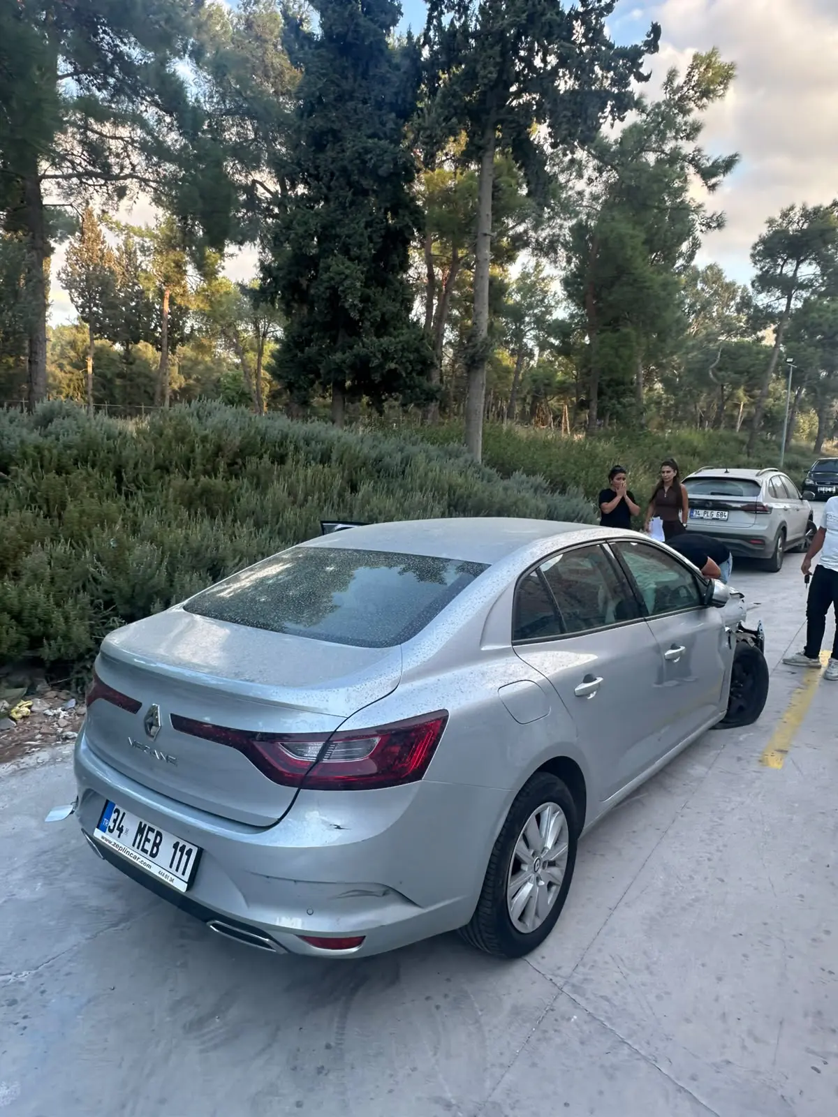 Renault Megane Sedan Touch 1.3 TCE EDC 140 FAZ2, fotoğraf 1