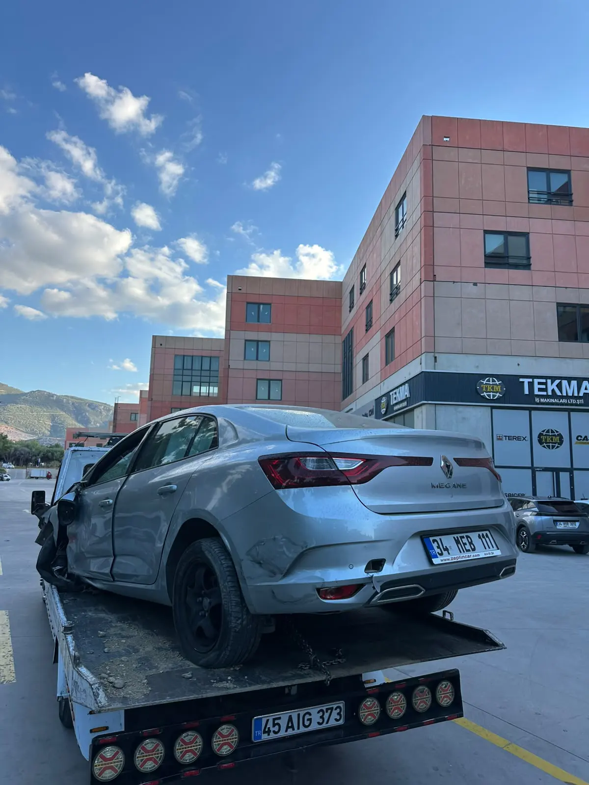 Renault Megane Sedan Touch 1.3 TCE EDC 140 FAZ2, fotoğraf 22