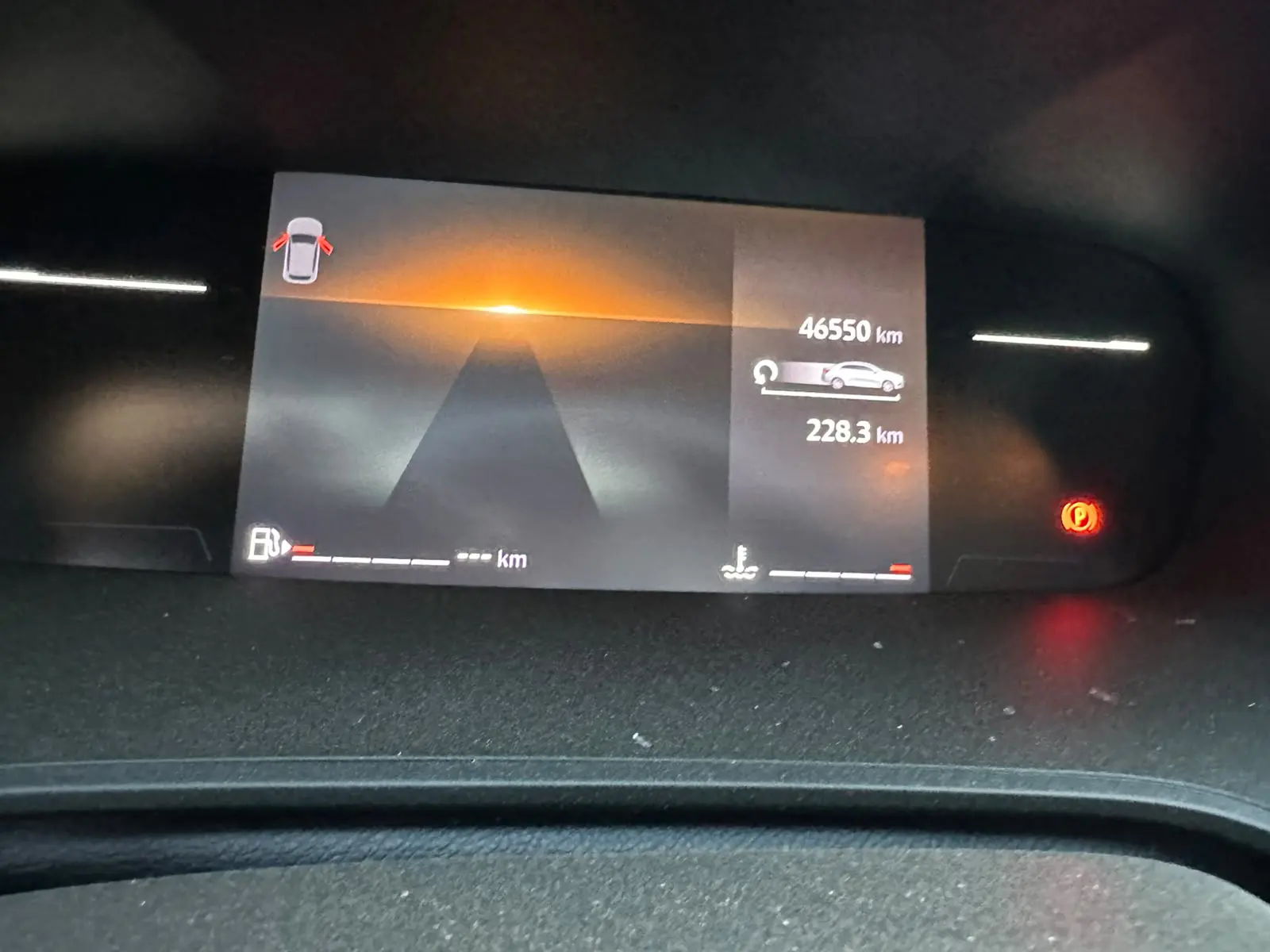 Renault Megane Sedan Touch 1.3 TCE EDC 140 FAZ2, fotoğraf 37