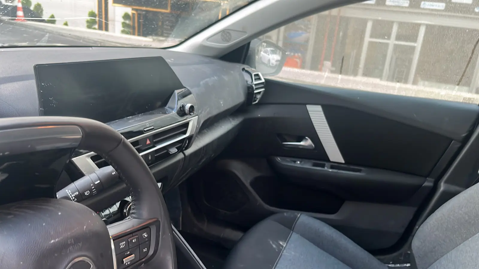Citroen C4 X YOU 1.2 Puretech 130 EAT8, fotoğraf 3