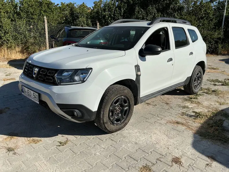 Dacia Duster Comfort 1.5 Blue DCI 115 BG 4*4 E6D Full, fotoğraf 1