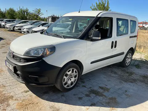 Fiat Doblo Combi S2 Easy 1.3 Mjet 95 HP E6D