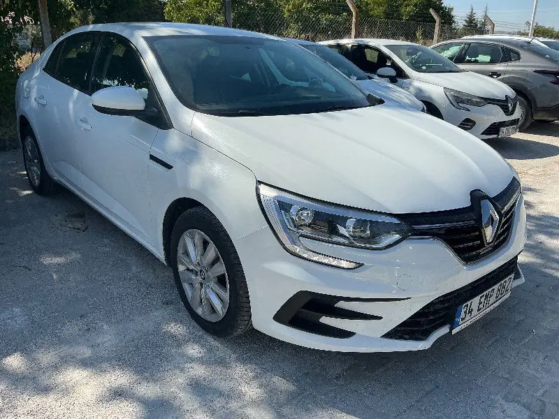 Renault Megane Sedan JOY 1.3 TCE EDC 140 BG, fotoğraf 4