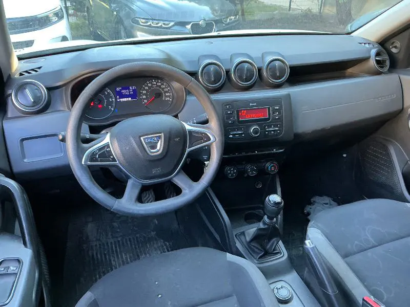 Dacia Duster Comfort 1.5 Blue DCI 115 BG 4*4 E6D Full, fotoğraf 2