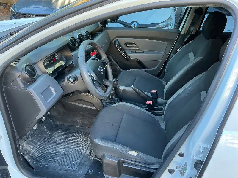 Dacia Duster Comfort 1.5 Blue DCI 115 BG 4*4 E6D Full, fotoğraf 6