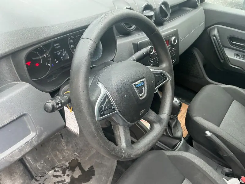 Dacia Duster Comfort 1.3 Turbo 150 BG EDC 4*2, fotoğraf 2