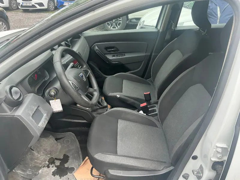 Dacia Duster Comfort 1.3 Turbo 150 BG EDC 4*2, fotoğraf 7