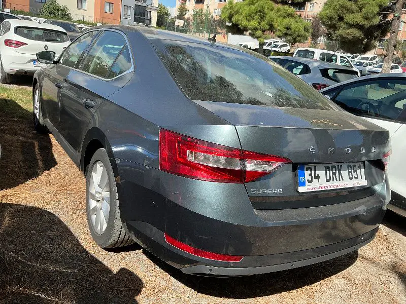 Skoda SuperB Premium 1.6 TDI SCR 120 HP DSG, fotoğraf 3