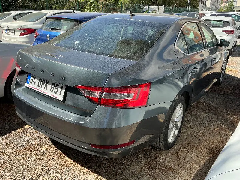 Skoda SuperB Premium 1.6 TDI SCR 120 HP DSG, fotoğraf 5