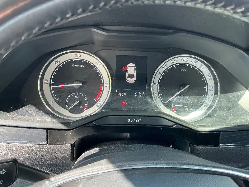 Skoda SuperB Premium 1.6 TDI SCR 120 HP DSG, fotoğraf 10