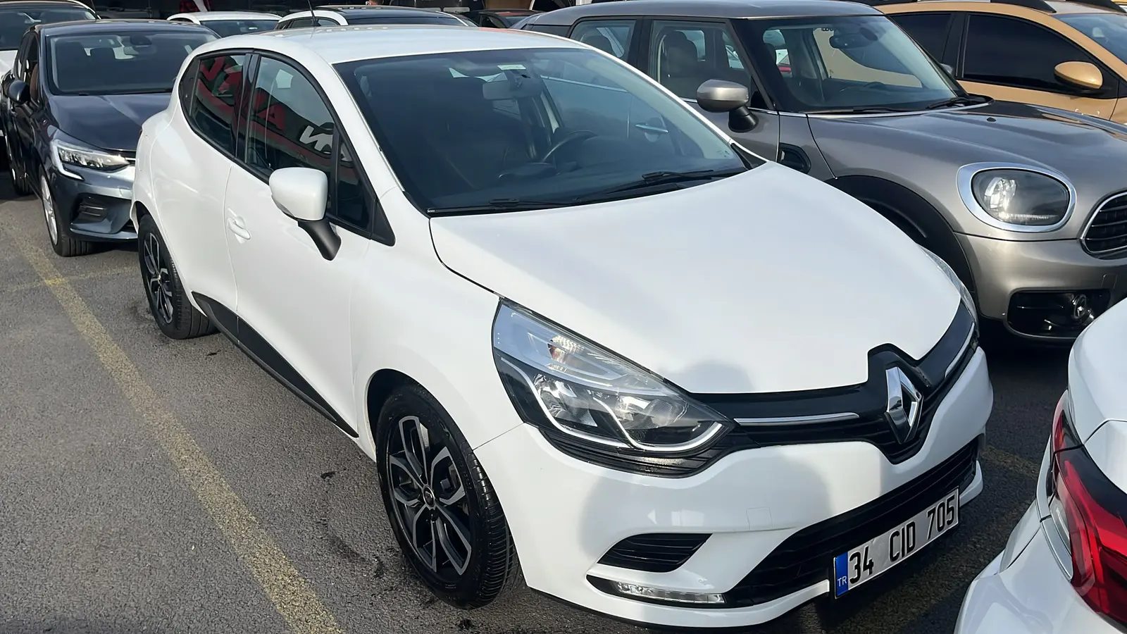 Renault Clio HB Touch 1.5 DCI EDC 90 BG, fotoğraf 1