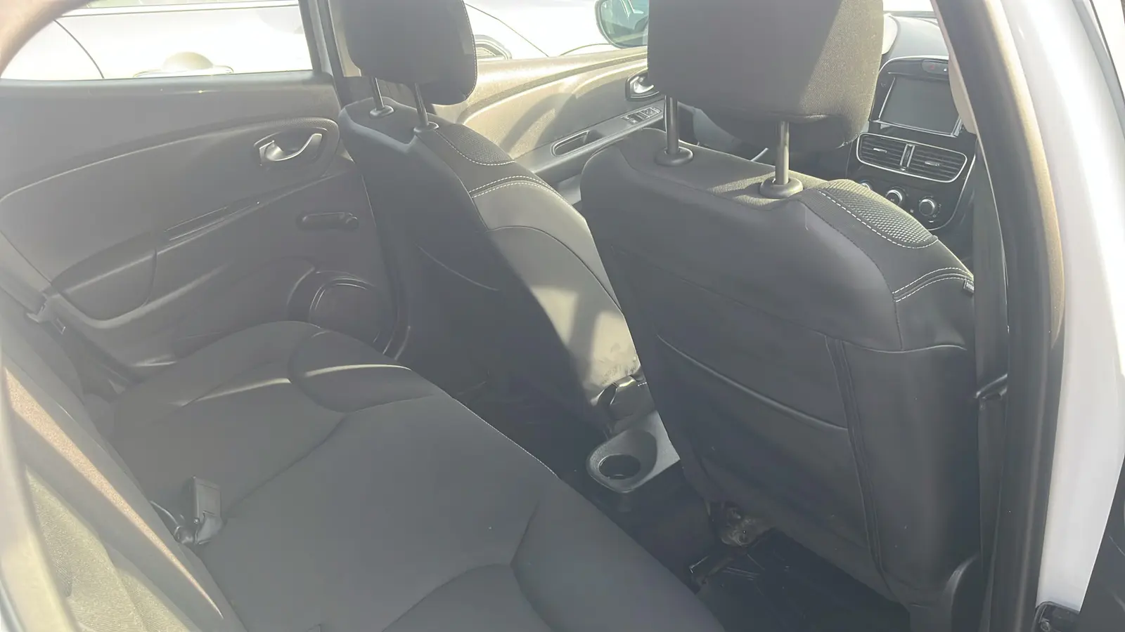 Renault Clio HB Touch 1.5 DCI EDC 90 BG, fotoğraf 2