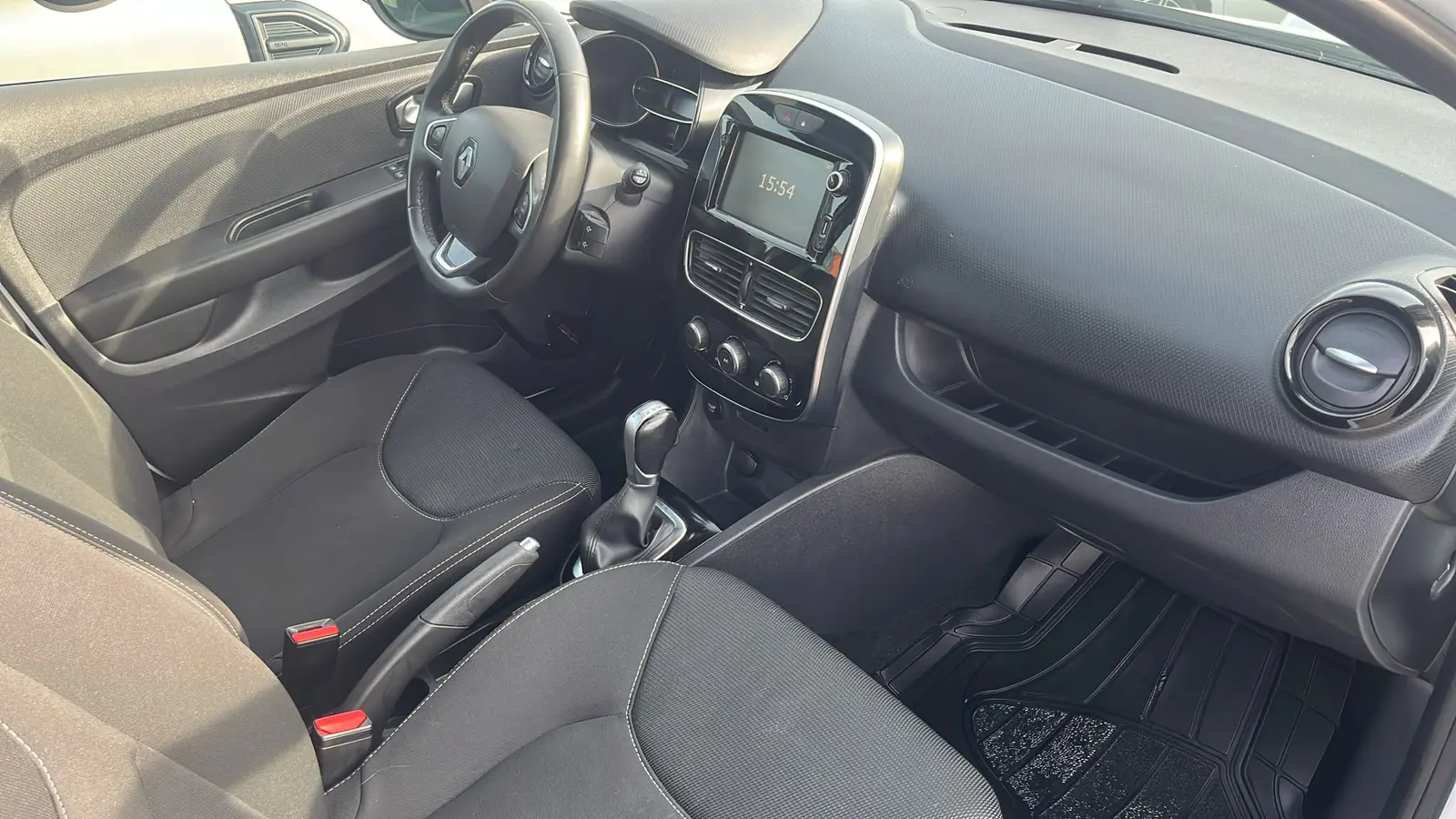 Renault Clio HB Touch 1.5 DCI EDC 90 BG, fotoğraf 3
