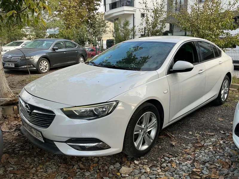 Opel Insignia GS Enjoy 1.6 AT6 136 HP Design (euro 6.2), fotoğraf 4