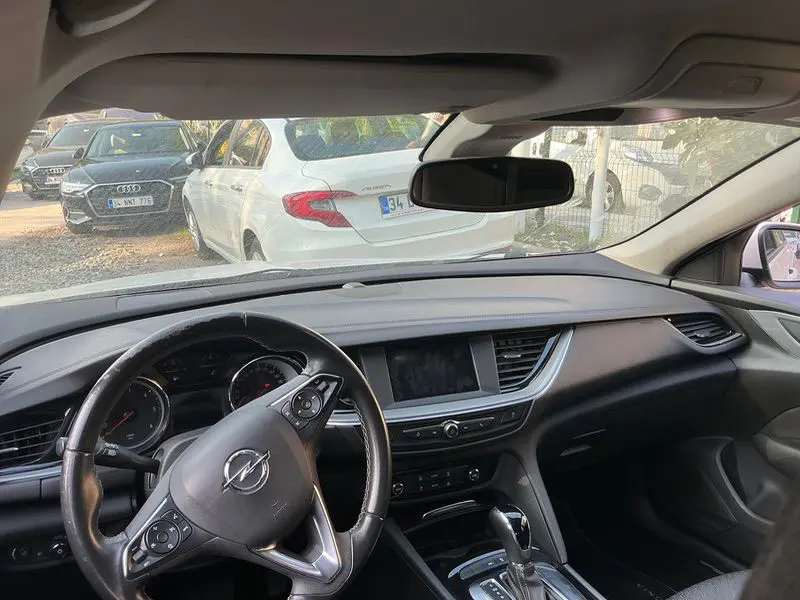 Opel Insignia GS Enjoy 1.6 AT6 136 HP Design (euro 6.2), fotoğraf 3