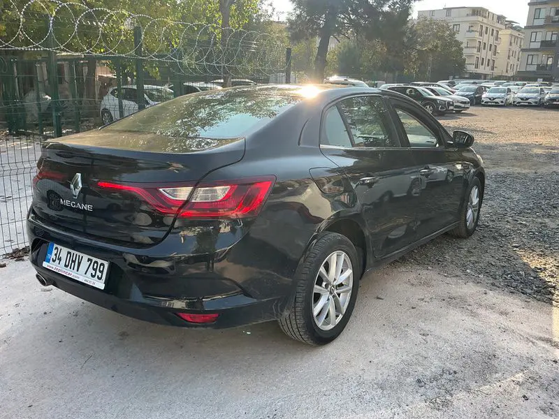 Renault Megane Sedan Touch 1.5 Blue DCI EDC 115 BG, fotoğraf 5