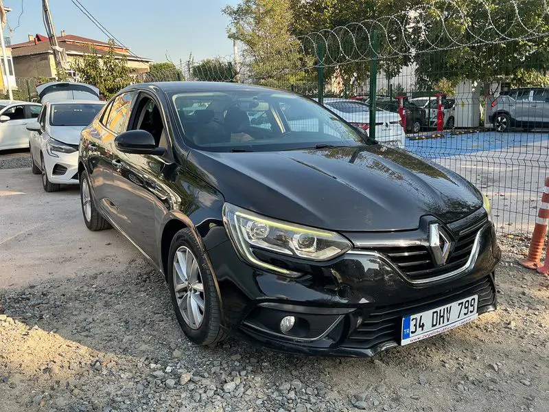 Renault Megane Sedan Touch 1.5 Blue DCI EDC 115 BG, fotoğraf 6