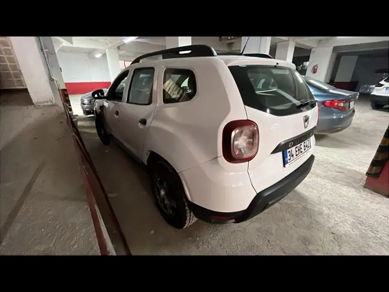 Dacia Duster Comfort 1.5 Blue DCI 115 BG 4*4 E6D Full, fotoğraf 3