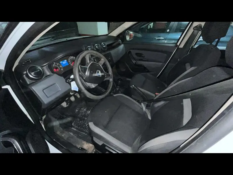 Dacia Duster Comfort 1.5 Blue DCI 115 BG 4*4 E6D Full, fotoğraf 6