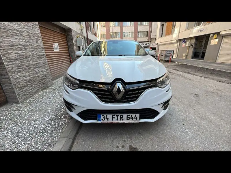 Renault Megane Sedan JOY 1.3 TCE EDC 140 BG Plus Paket, fotoğraf 3