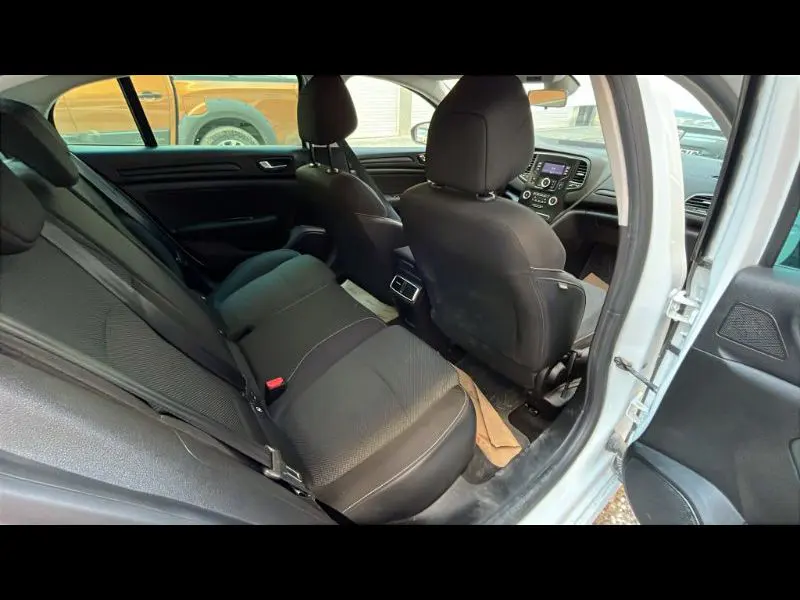 Renault Megane Sedan JOY 1.3 TCE EDC 140 BG Plus Paket, fotoğraf 6