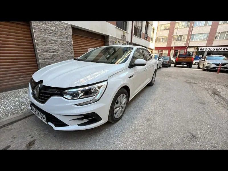 Renault Megane Sedan JOY 1.3 TCE EDC 140 BG Plus Paket, fotoğraf 9