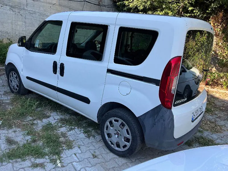 Fiat Doblo Combi S2 Easy 1.3 Mjet 95 HP E6D, fotoğraf 2