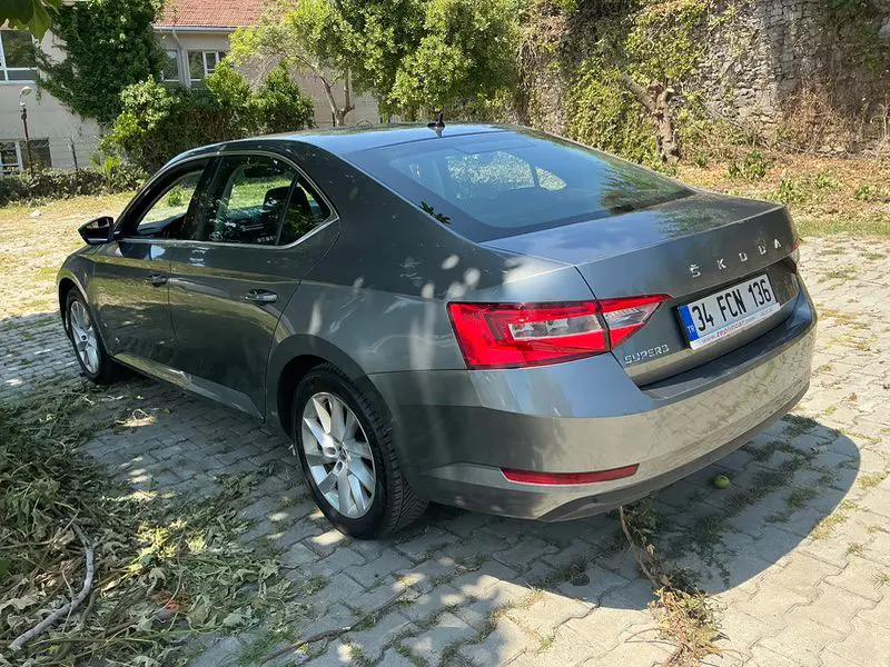 Skoda SuperB Premium 1.5 TSI ACT 150 PS DSG, fotoğraf 5