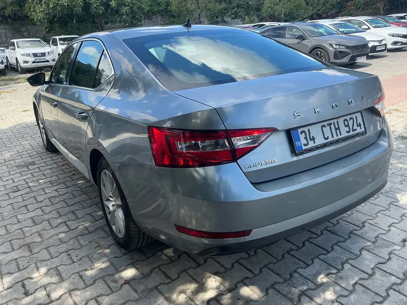 Skoda SuperB Premium 1.6 TDI SCR 120 PS DSG, fotoğraf 10