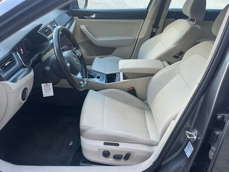 Skoda SuperB Premium 1.5 TSI ACT 150 PS DSG, fotoğraf 4
