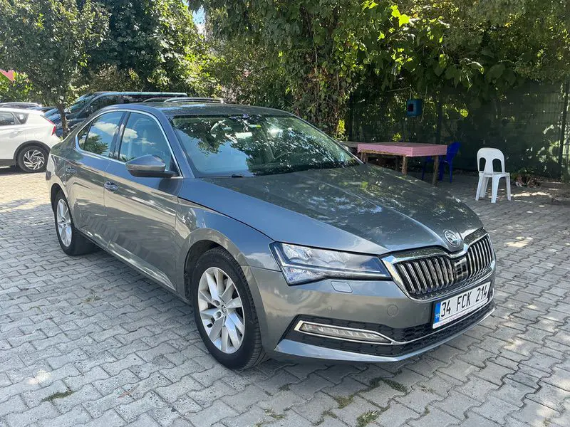 Skoda SuperB Premium 1.5 TSI ACT 150 PS DSG, fotoğraf 8