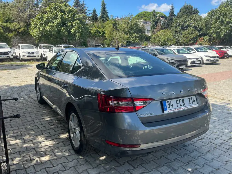 Skoda SuperB Premium 1.5 TSI ACT 150 PS DSG, fotoğraf 10