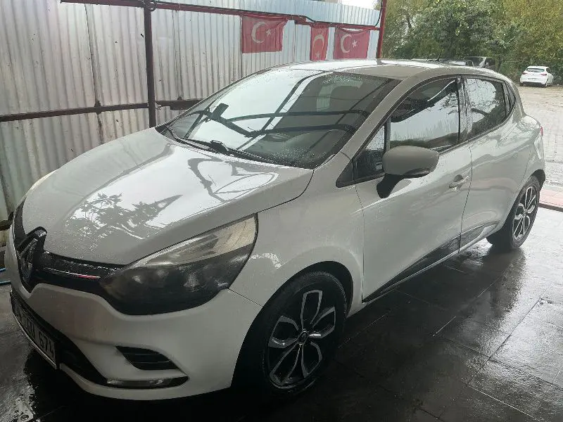 Renault Clio HB Touch 1.5 DCI EDC 90 BG, fotoğraf 1