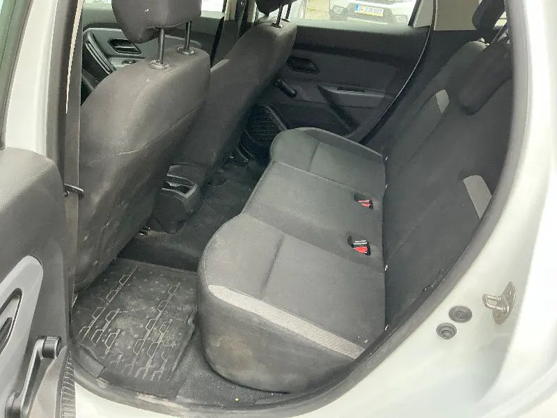 Dacia Duster Comfort 1.5 Blue DCI 115 BG 4*4 E6D Full, fotoğraf 3