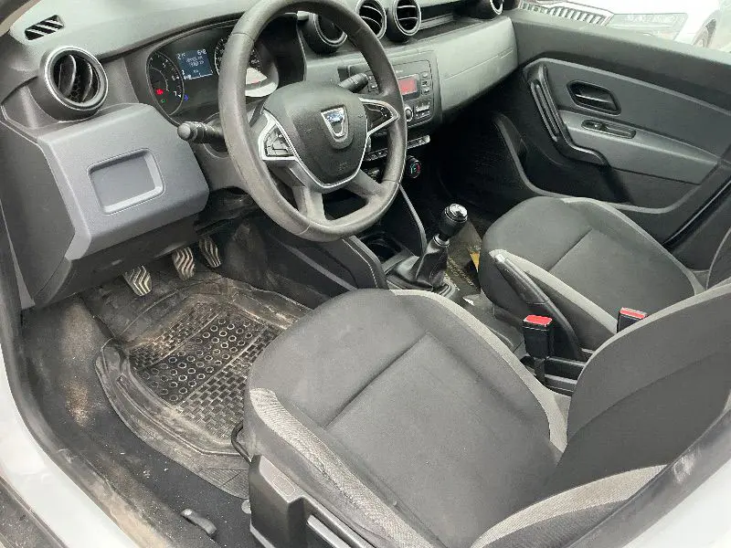 Dacia Duster Comfort 1.5 Blue DCI 115 BG 4*4 E6D Full, fotoğraf 8